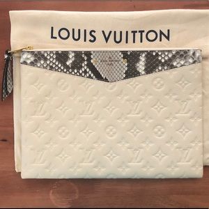 RARE Python Louis Vuitton Daily Pouch Emp …